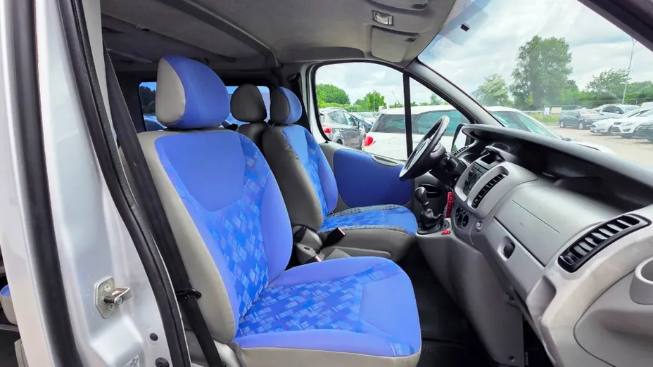 OPEL Vivaro -