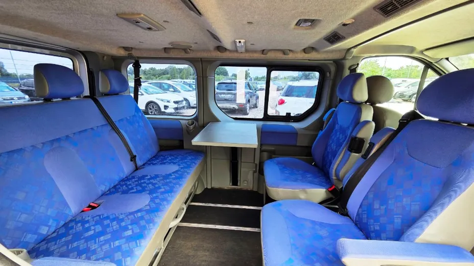 OPEL Vivaro -
