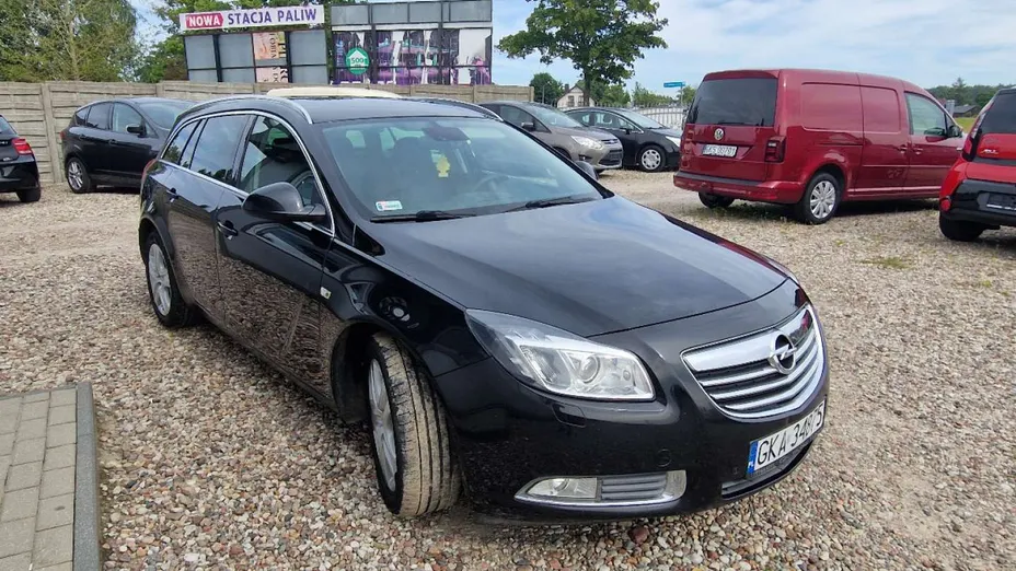 OPEL Insignia -