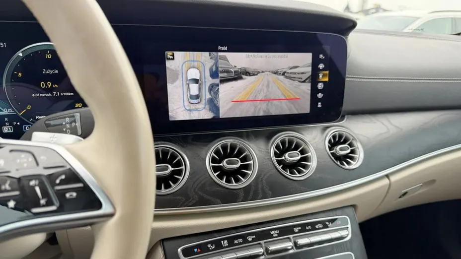 MERCEDES-BENZ CLS -