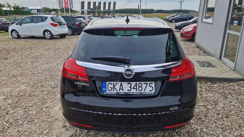 OPEL Insignia -