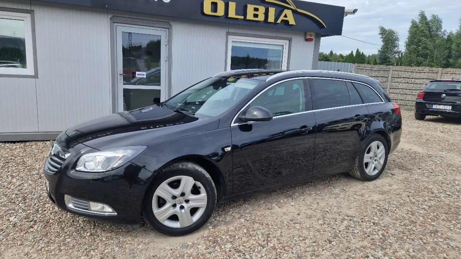 OPEL Insignia -
