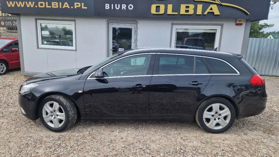 OPEL Insignia -