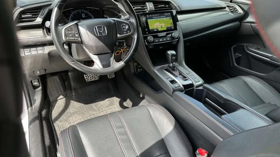 HONDA Civic -