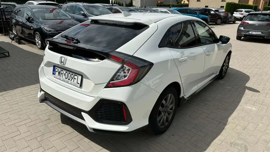 HONDA Civic -