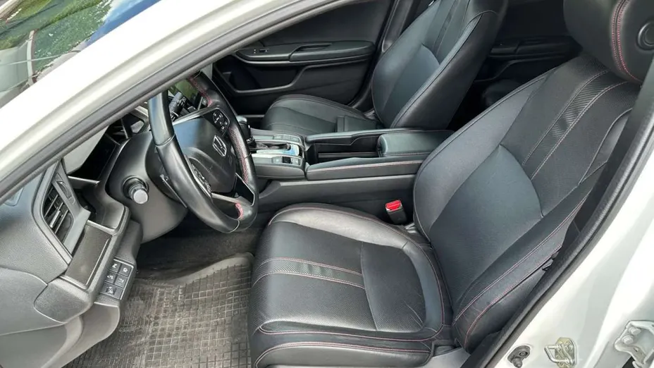 HONDA Civic -