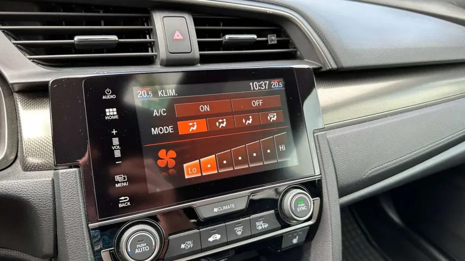 HONDA Civic -