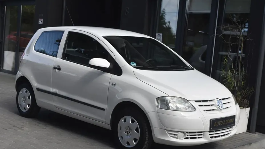 VOLKSWAGEN Fox -