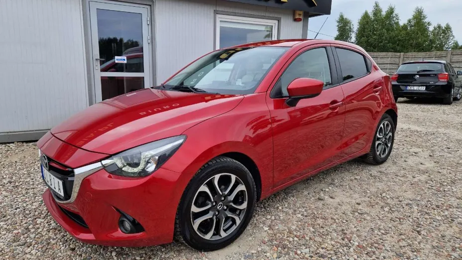 MAZDA 2 -