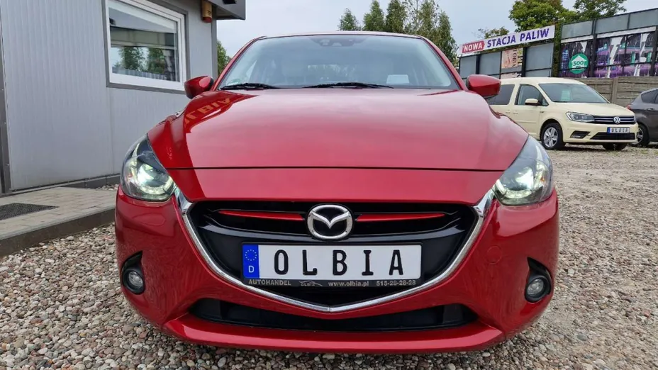 MAZDA 2 -