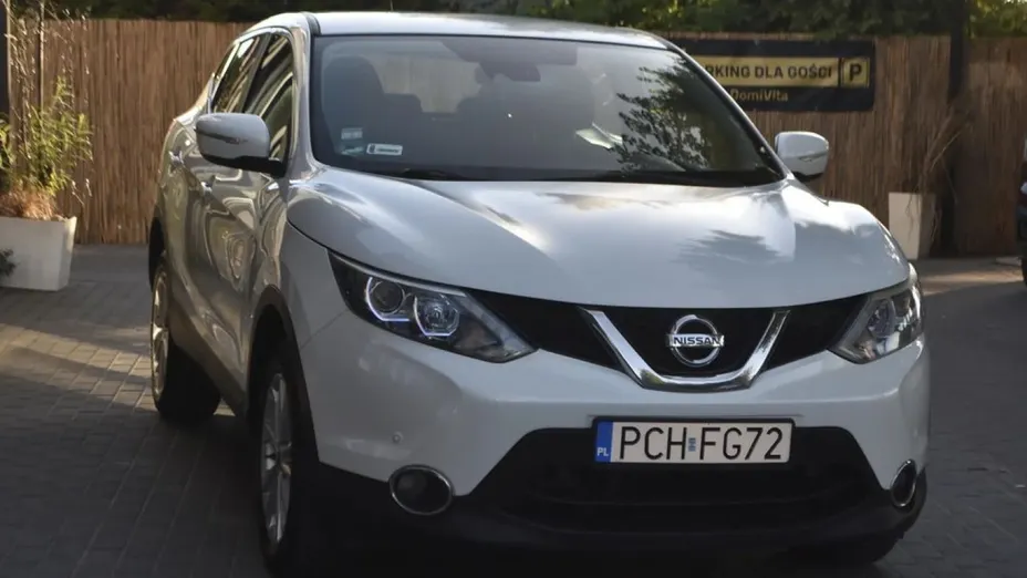 NISSAN Qashqai -