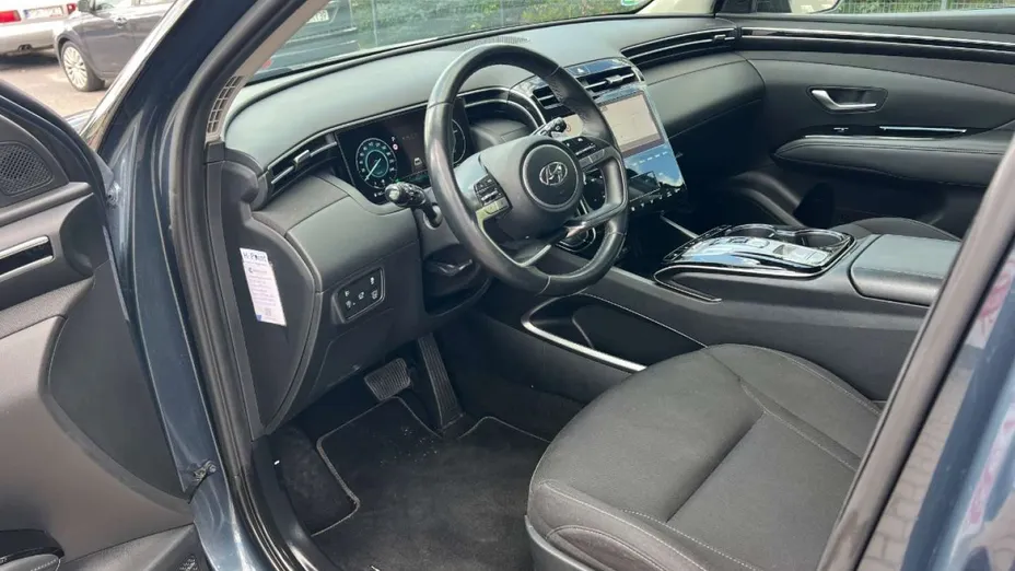 HYUNDAI Tucson -