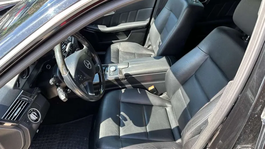 MERCEDES-BENZ E Klasa -