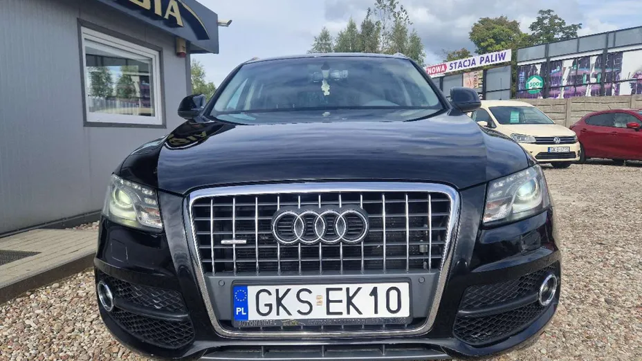 AUDI Q5 -