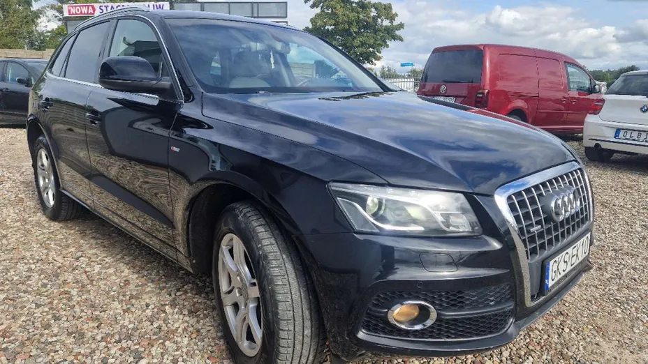 AUDI Q5 -