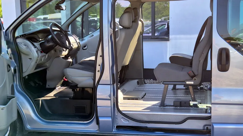 OPEL Vivaro -