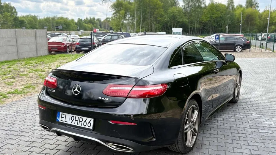 MERCEDES-BENZ E Klasa -