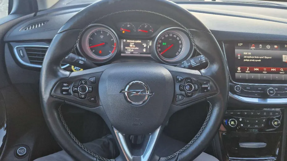 OPEL Astra -