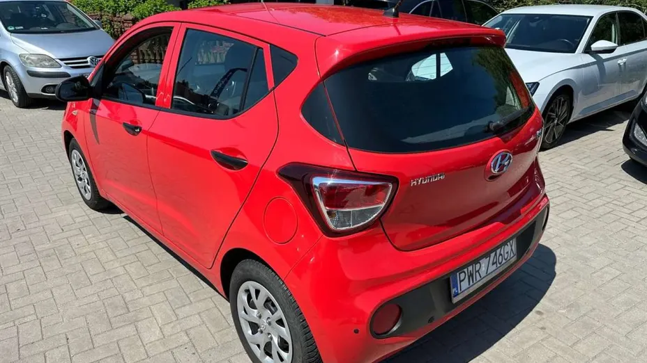 HYUNDAI i10 -
