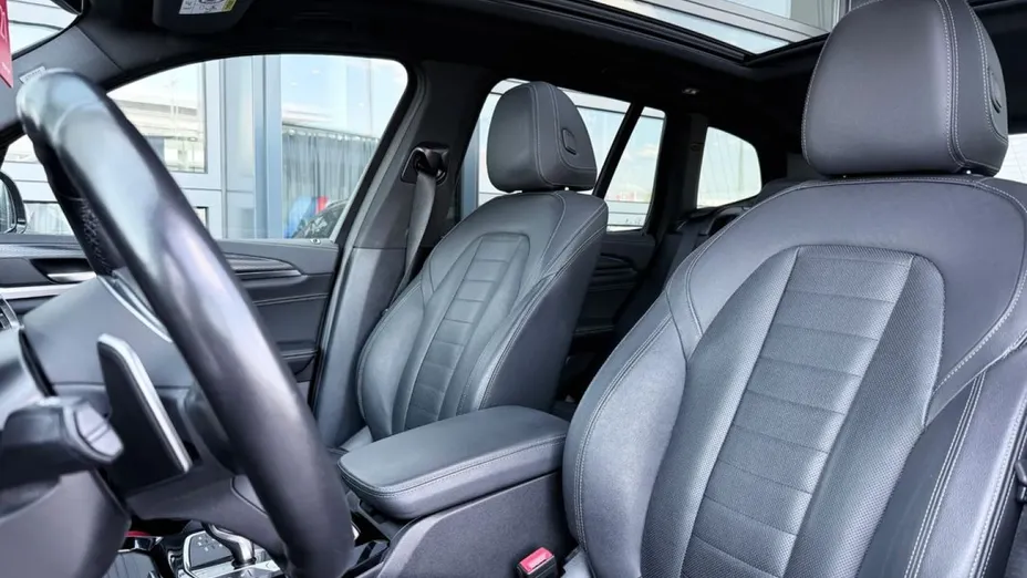 BMW X3 -
