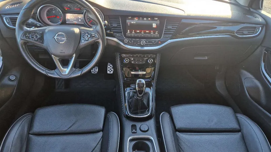 OPEL Astra -