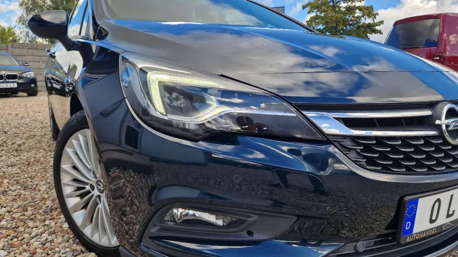 OPEL Astra -
