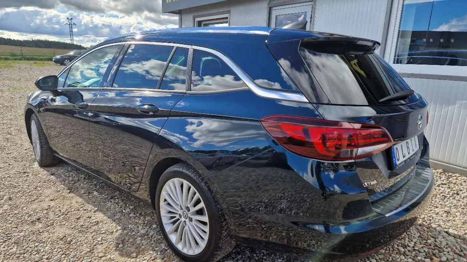 OPEL Astra -