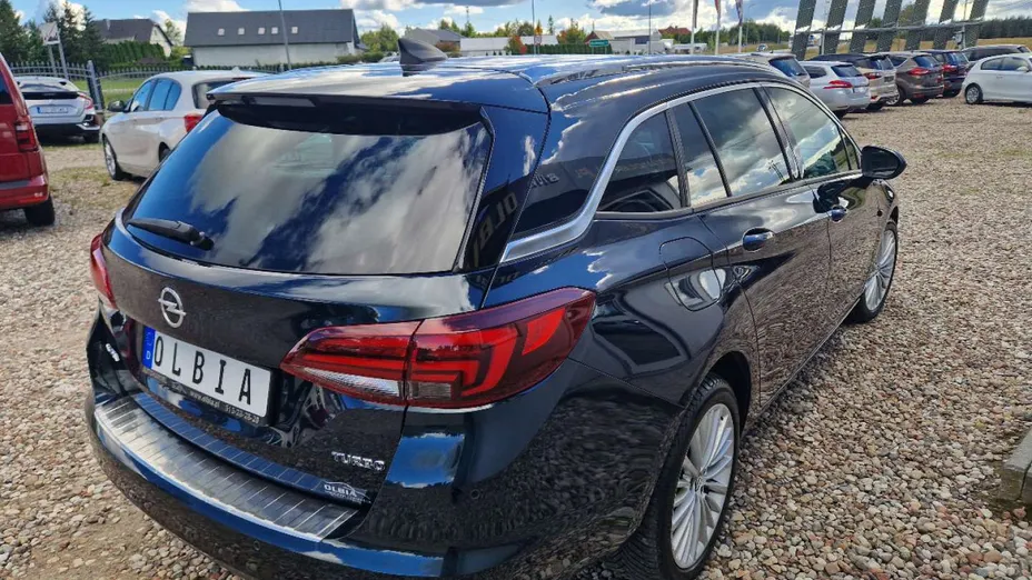 OPEL Astra -