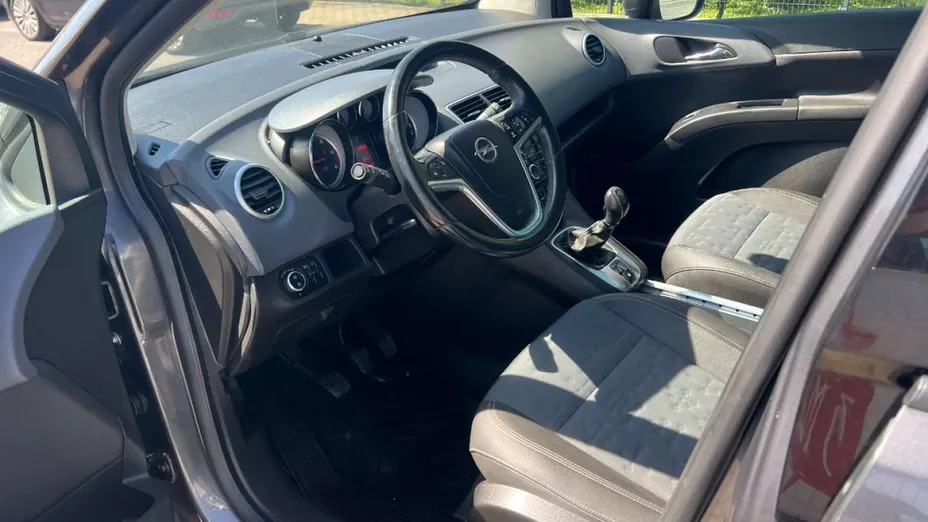OPEL Meriva -