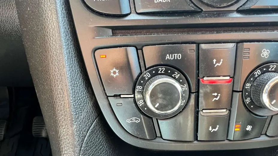 OPEL Meriva -