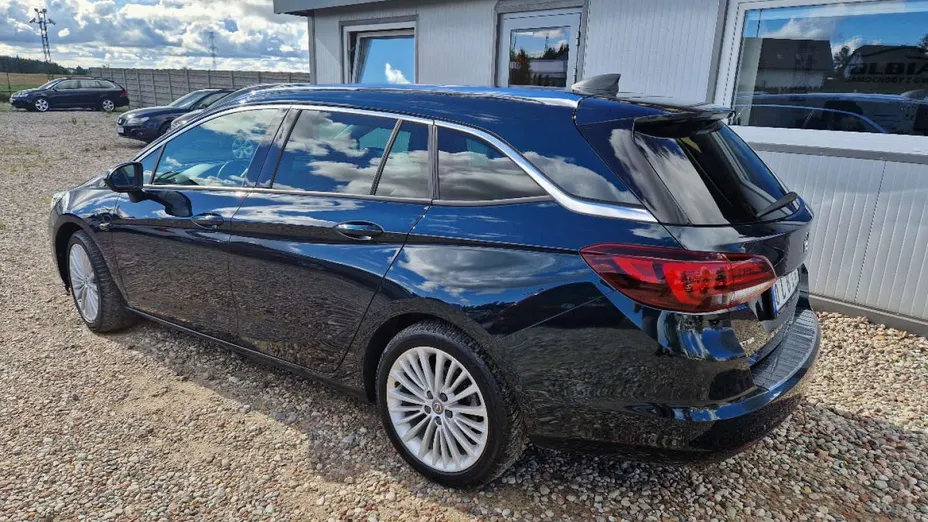 OPEL Astra -