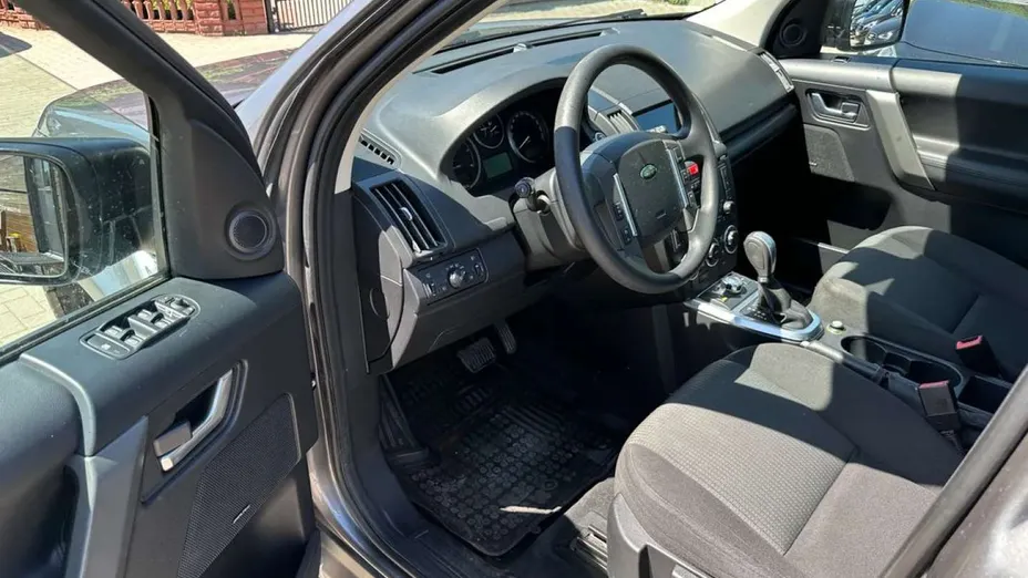 LAND ROVER Freelander -