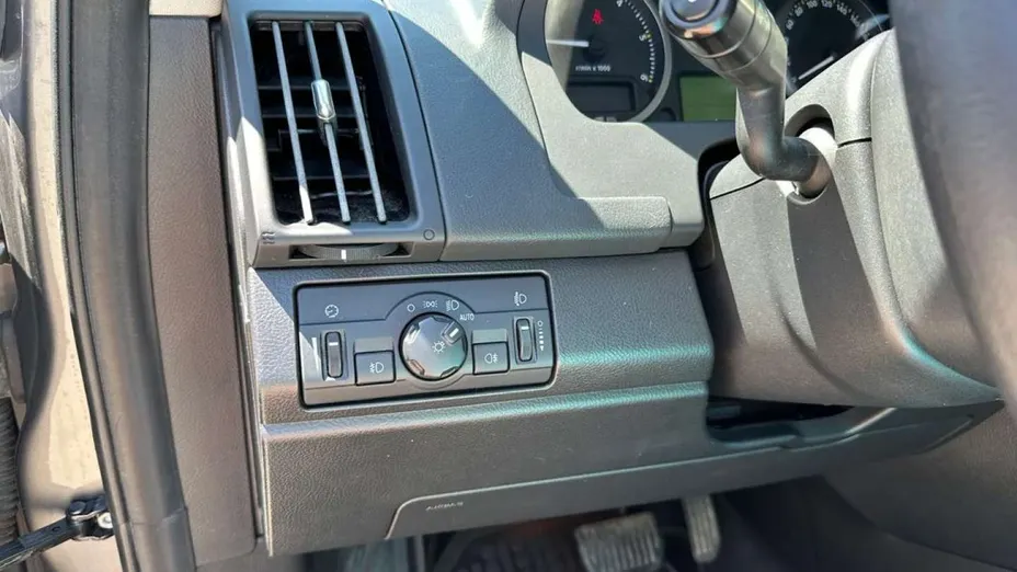 LAND ROVER Freelander -
