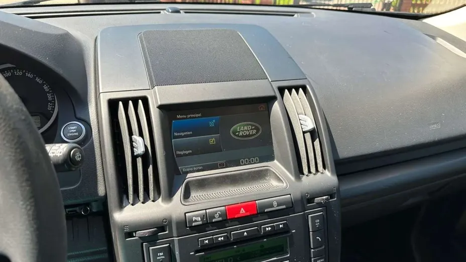 LAND ROVER Freelander -