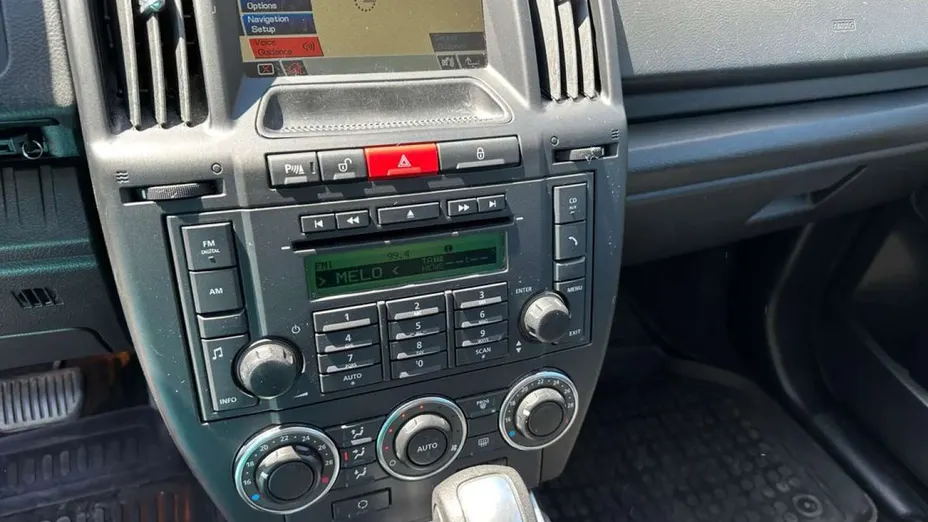 LAND ROVER Freelander -