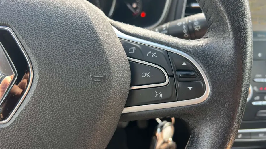 RENAULT Megane -