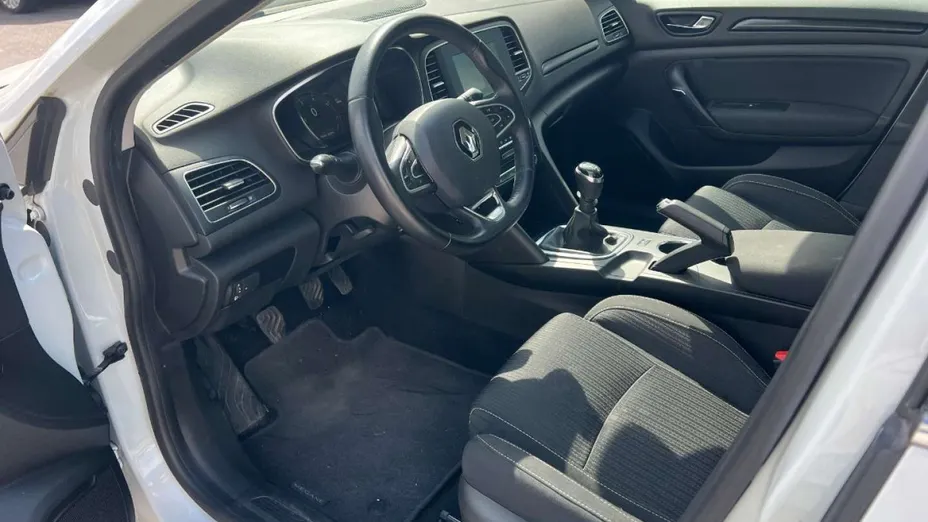 RENAULT Megane -
