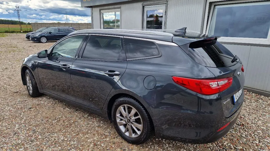 KIA Optima -