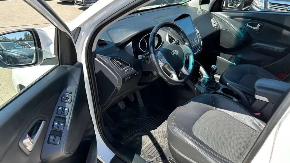 HYUNDAI ix35 -