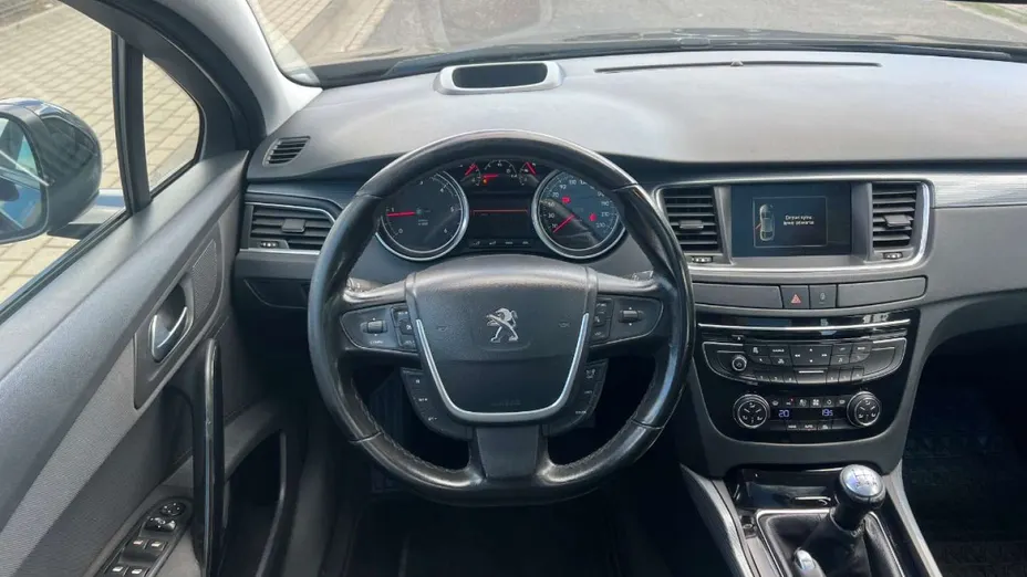 PEUGEOT 508 -