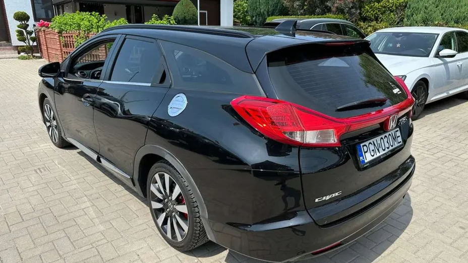 HONDA Civic -
