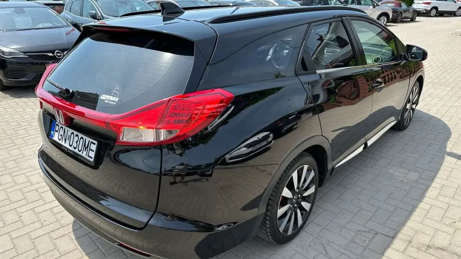HONDA Civic -