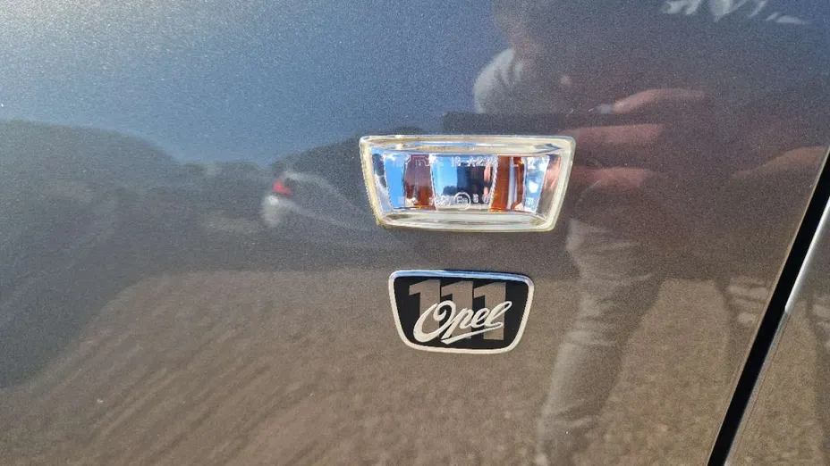 OPEL Corsa -