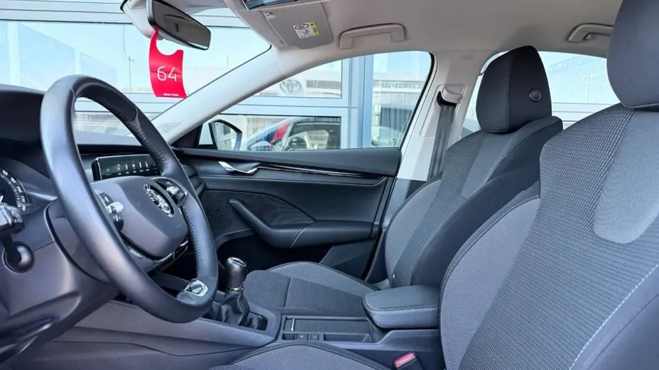 SKODA Octavia -