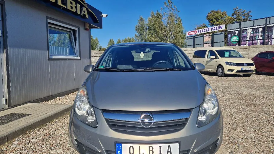 OPEL Corsa -