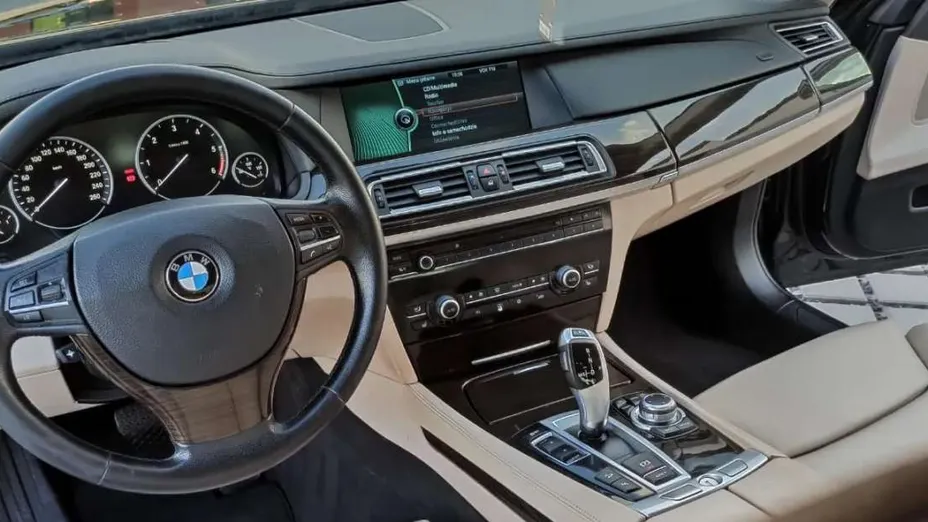 BMW Seria 7 -