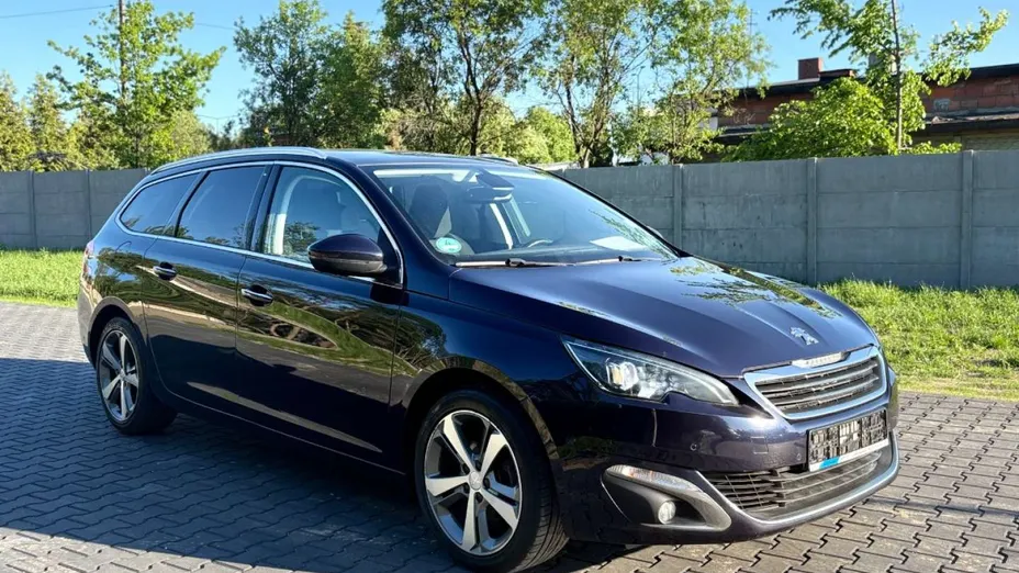 PEUGEOT 308 -
