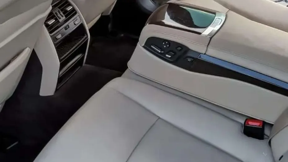 BMW Seria 7 -