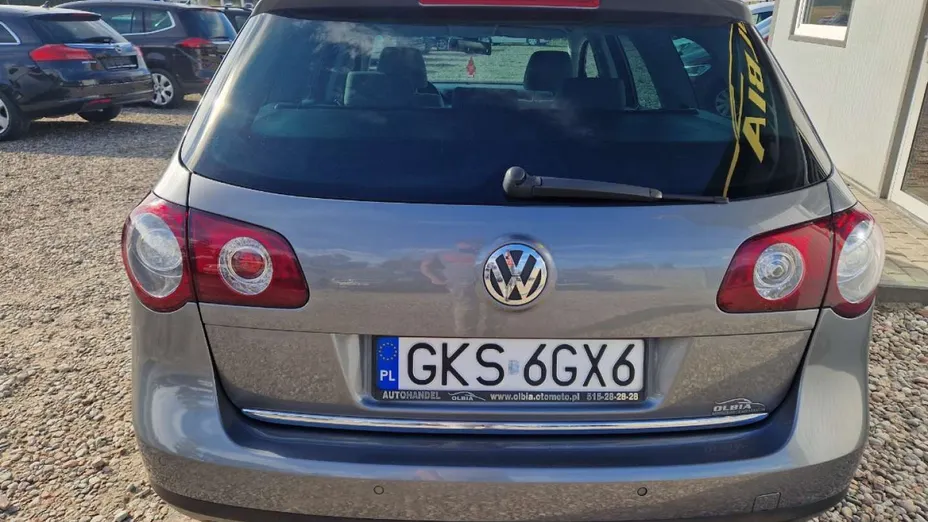 VOLKSWAGEN Passat -