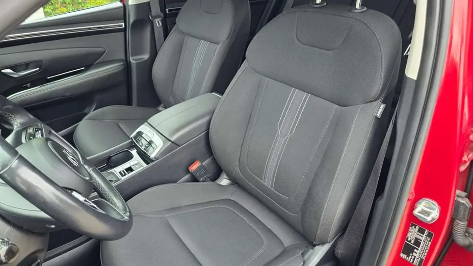 HYUNDAI Tucson -
